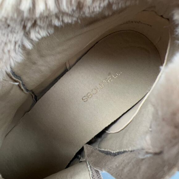 Maurices Tan Faux Fur Wedge Sneaker Boots Womens 9 Zip Hidden Heel Winter Cozy - Picture 7 of 8